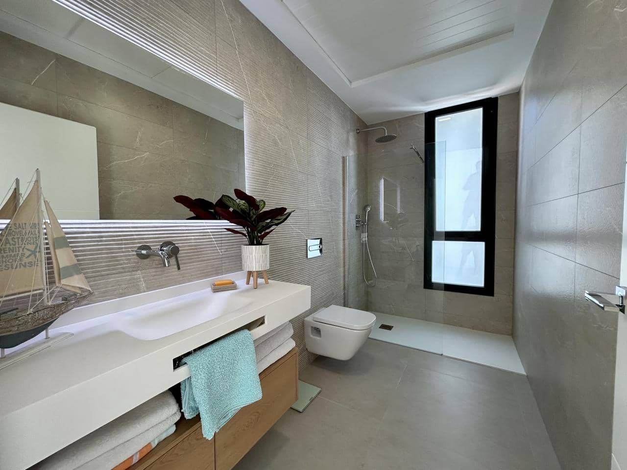 Chalet de 3 habitaciones en Finestrat en venta con piscina garaje - 825.000 € (Ref: 9200951)