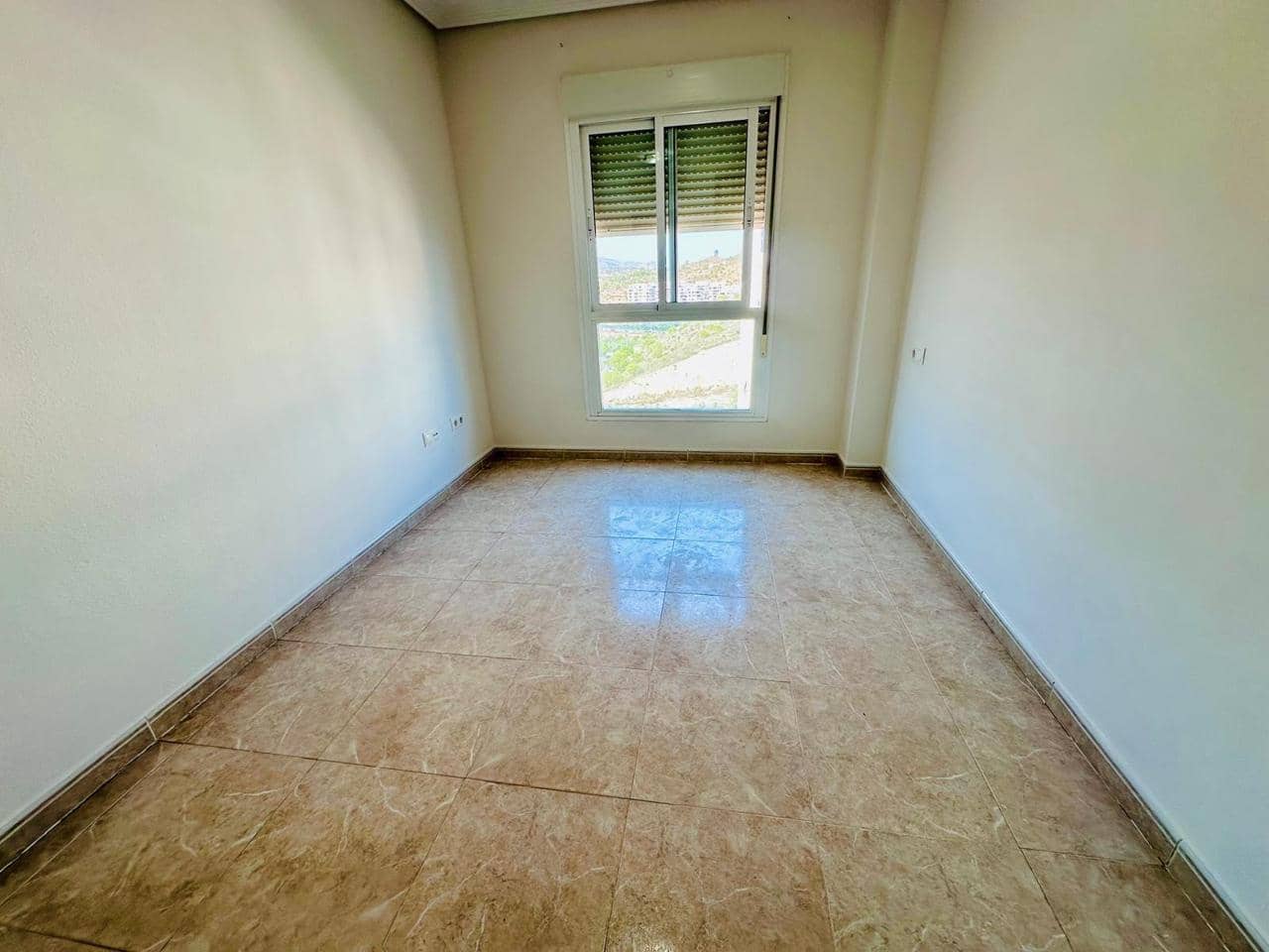 2 bedroom Flat for sale in La Villajoyosa / Vila Joiosa with garage - € 375,000 (Ref: 9218615)