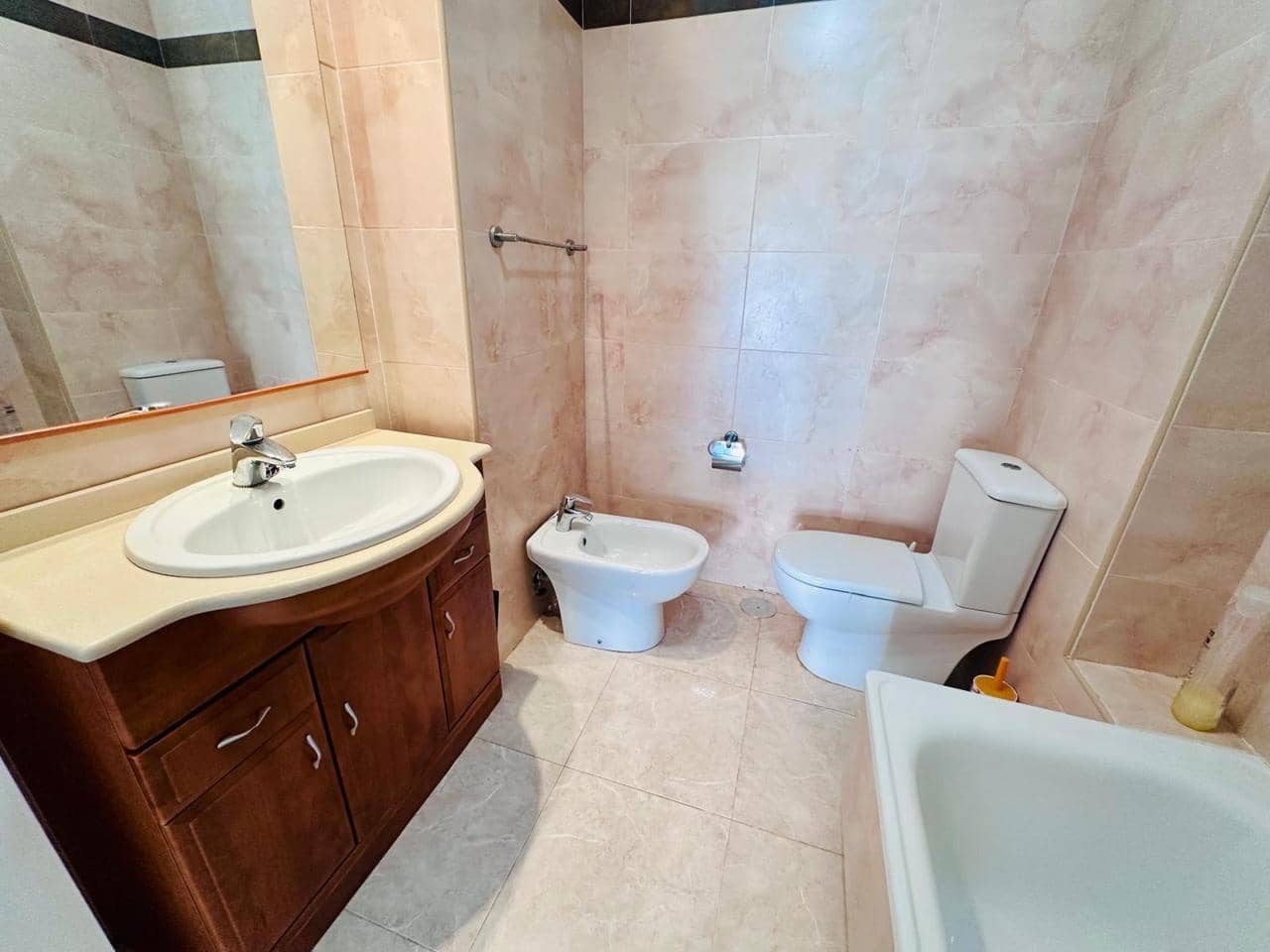 2 bedroom Flat for sale in La Villajoyosa / Vila Joiosa with garage - € 375,000 (Ref: 9218615)