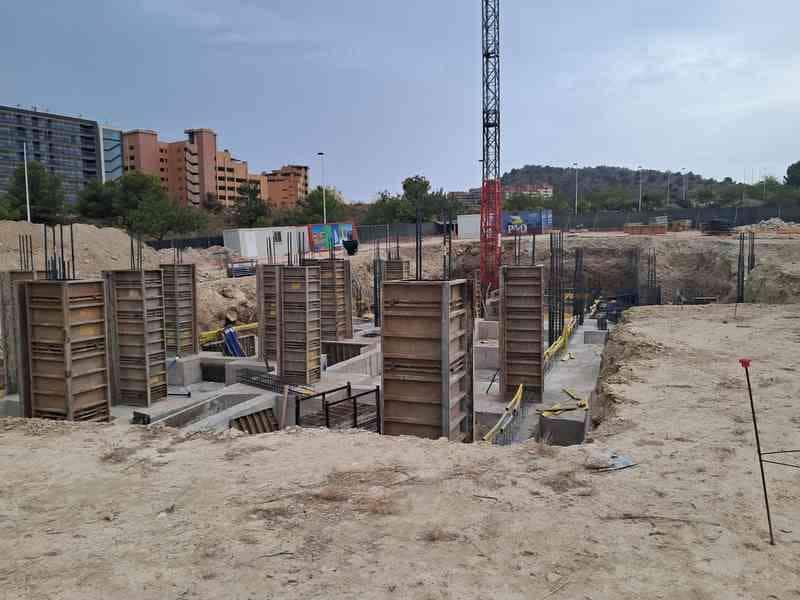 2 makuuhuone Asunto myytävänä paikassa La Villajoyosa / Vila Joiosa mukana uima-altaan 
autotalli - 349 000 € (Ref: 9221407)