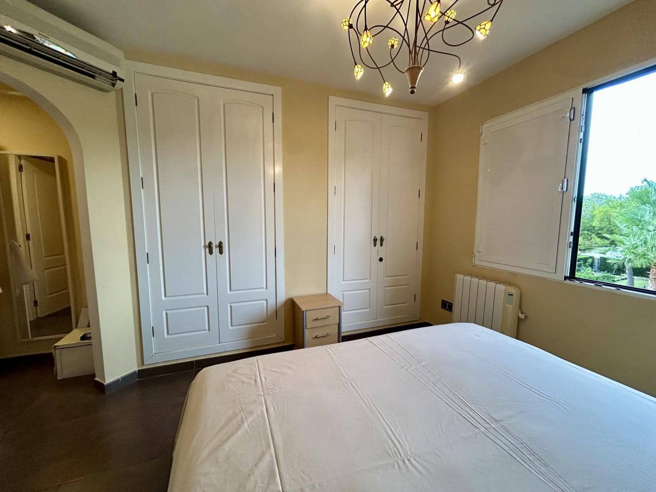 Chalet de 2 habitaciones en Finestrat en venta con piscina - 319.000 € (Ref: 9227237)