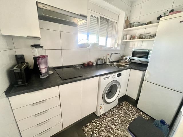 2 sovrum Lägenhet till salu i Levante Alto, Benidorm med pool - 243 900 € (Ref: 9354145)