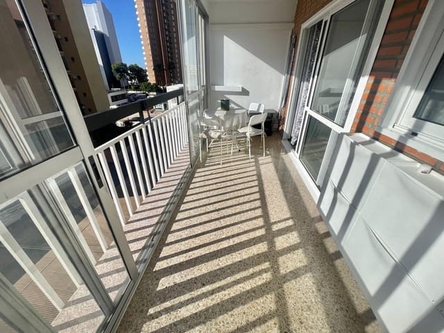 2 sovrum Lägenhet till salu i Levante Alto, Benidorm med pool - 243 900 € (Ref: 9354145)