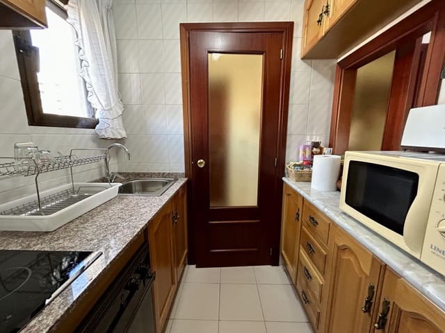 2 chambre Appartement à vendre à Juzgados - Plaza de Toros, Benidorm avec piscine - 220 000 € (Ref: 9357498)