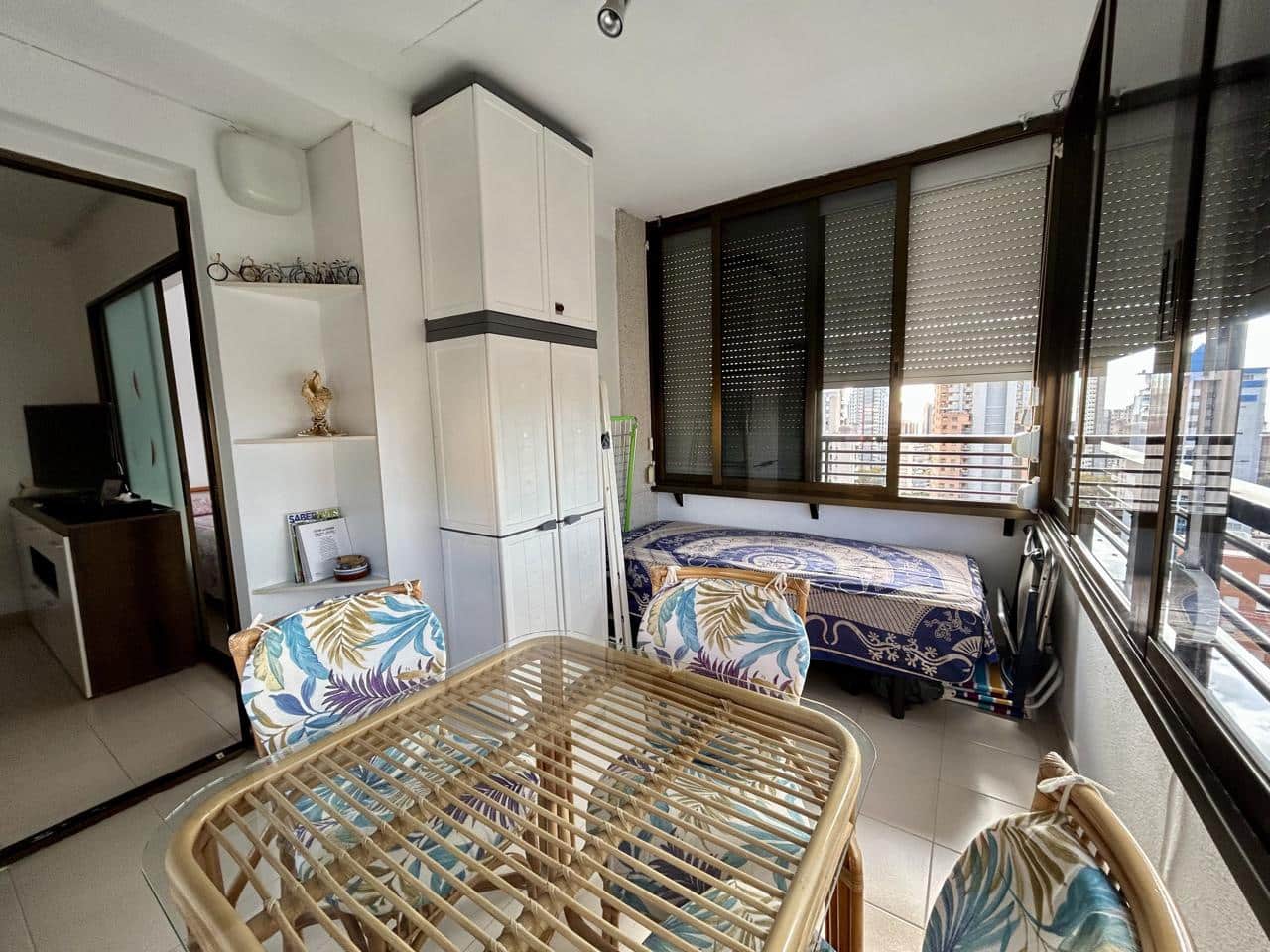 2 soveværelse Lejlighed til salg i Benidorm med swimmingpool - € 220.000 (Ref: 9357498)