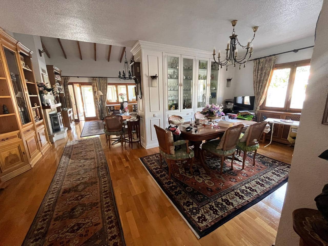 6 soveværelse Villa til salg i Benidorm med swimmingpool garage - € 745.000 (Ref: 9369146)