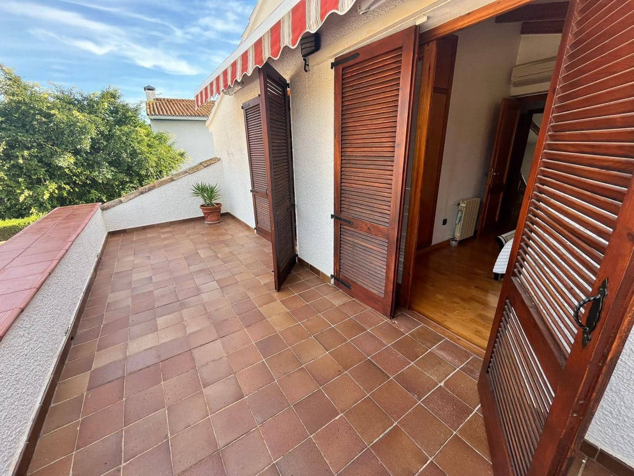 6 soveværelse Villa til salg i Benidorm med swimmingpool garage - € 745.000 (Ref: 9369146)