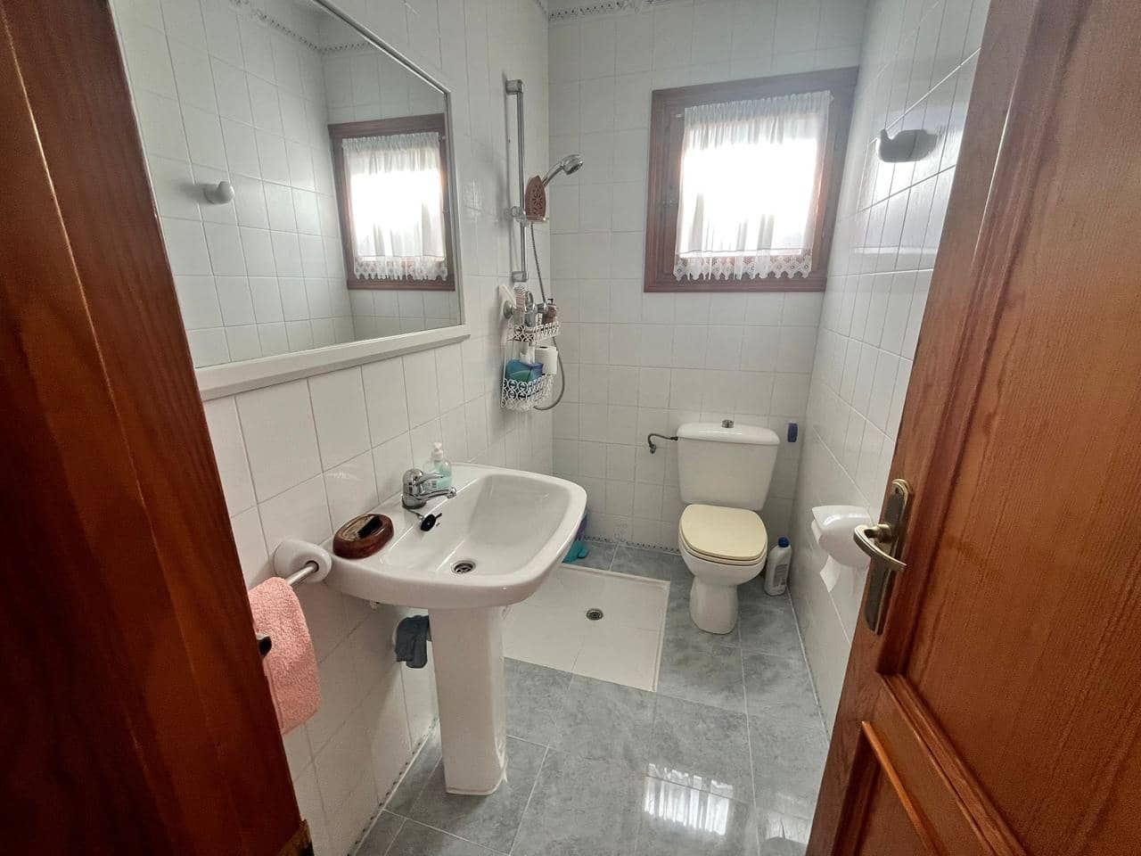 6 soveværelse Villa til salg i Benidorm med swimmingpool garage - € 745.000 (Ref: 9369146)