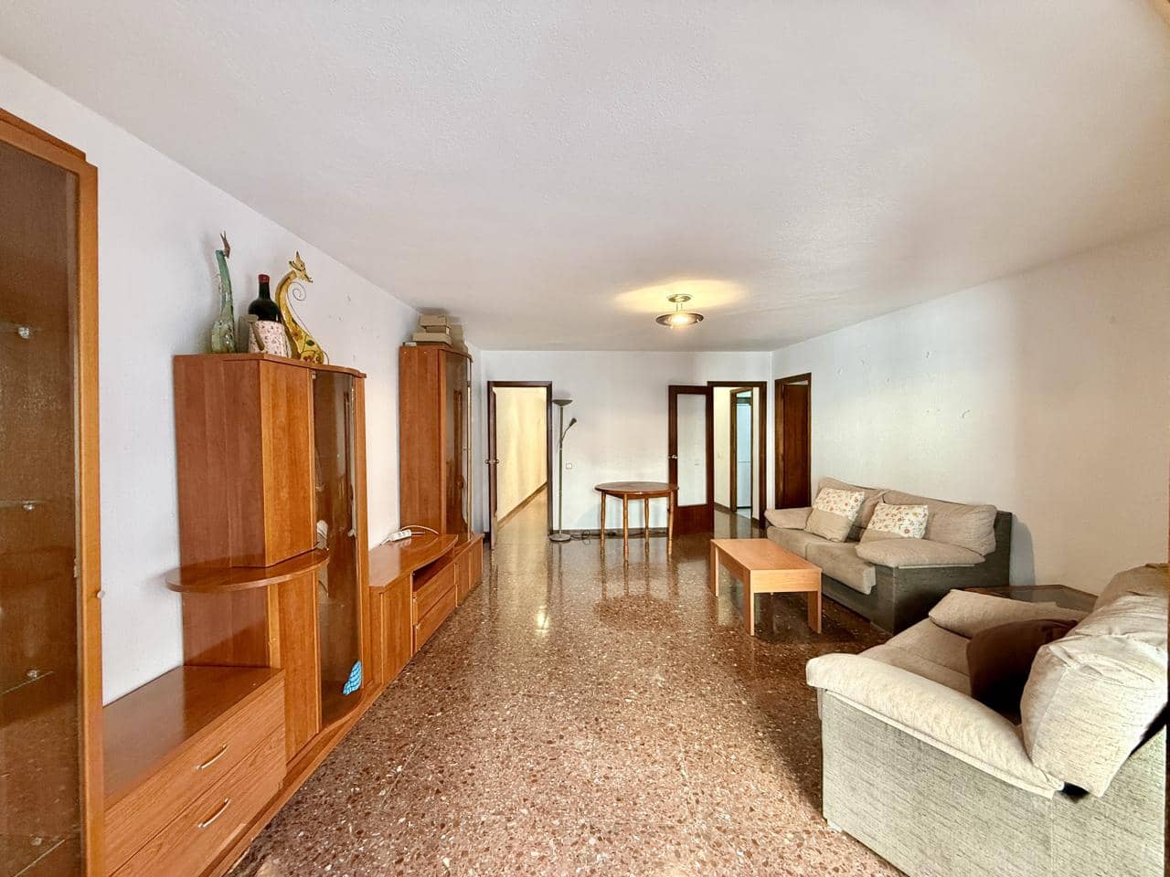 3 quarto Apartamento para venda em Benidorm com garagem - 295 000 € (Ref: 9369147)
