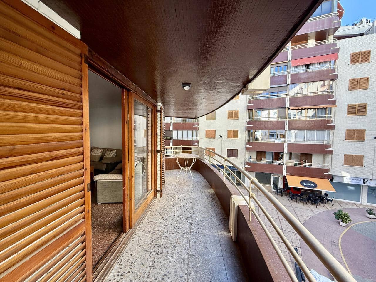 3 quarto Apartamento para venda em Benidorm com garagem - 295 000 € (Ref: 9369147)