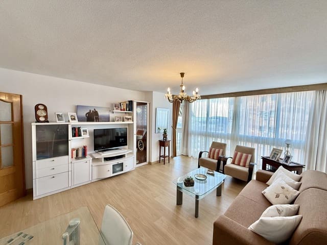 2 chambre Appartement à vendre à Juzgados - Plaza de Toros, Benidorm avec piscine garage - 300 000 € (Ref: 9396735)