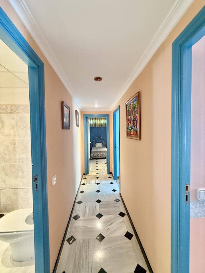 4 soveværelse Lejlighed til salg i Benidorm med swimmingpool garage - € 950.000 (Ref: 9399825)