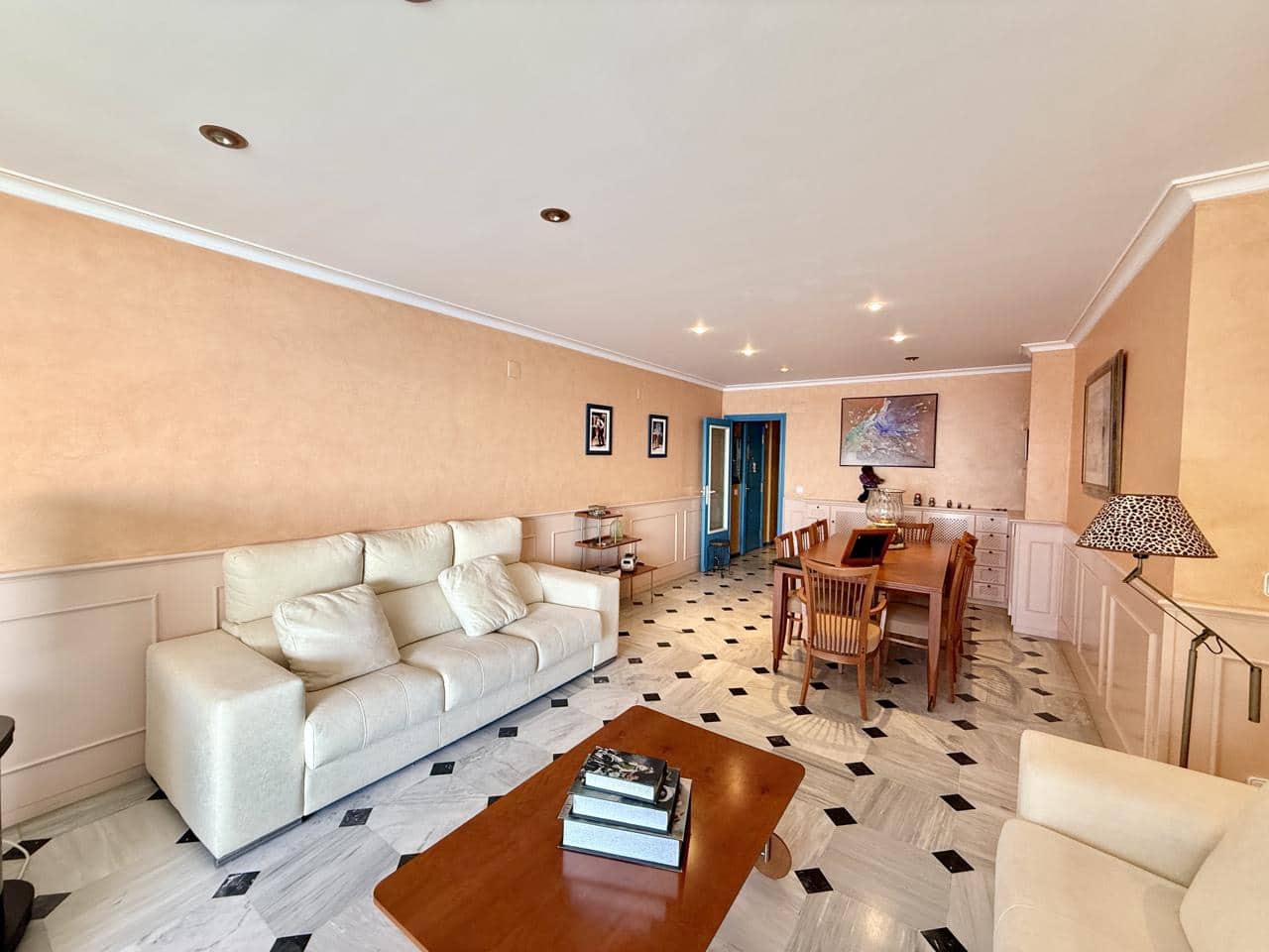 4 soveværelse Lejlighed til salg i Benidorm med swimmingpool garage - € 950.000 (Ref: 9399825)