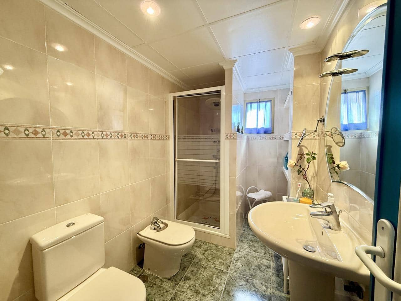 4 soveværelse Lejlighed til salg i Benidorm med swimmingpool garage - € 950.000 (Ref: 9399825)