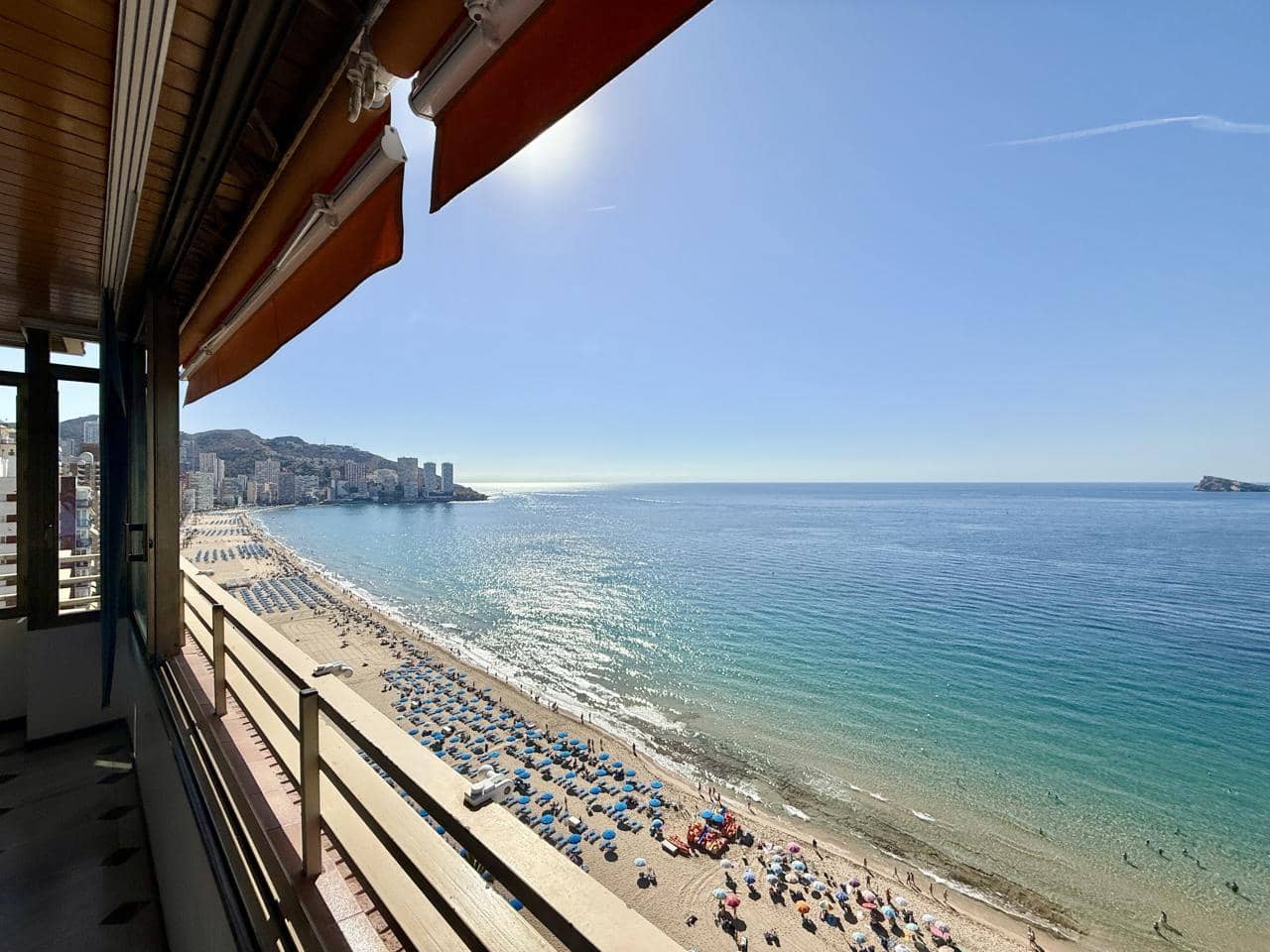 4 soveværelse Lejlighed til salg i Benidorm med swimmingpool garage - € 950.000 (Ref: 9399825)