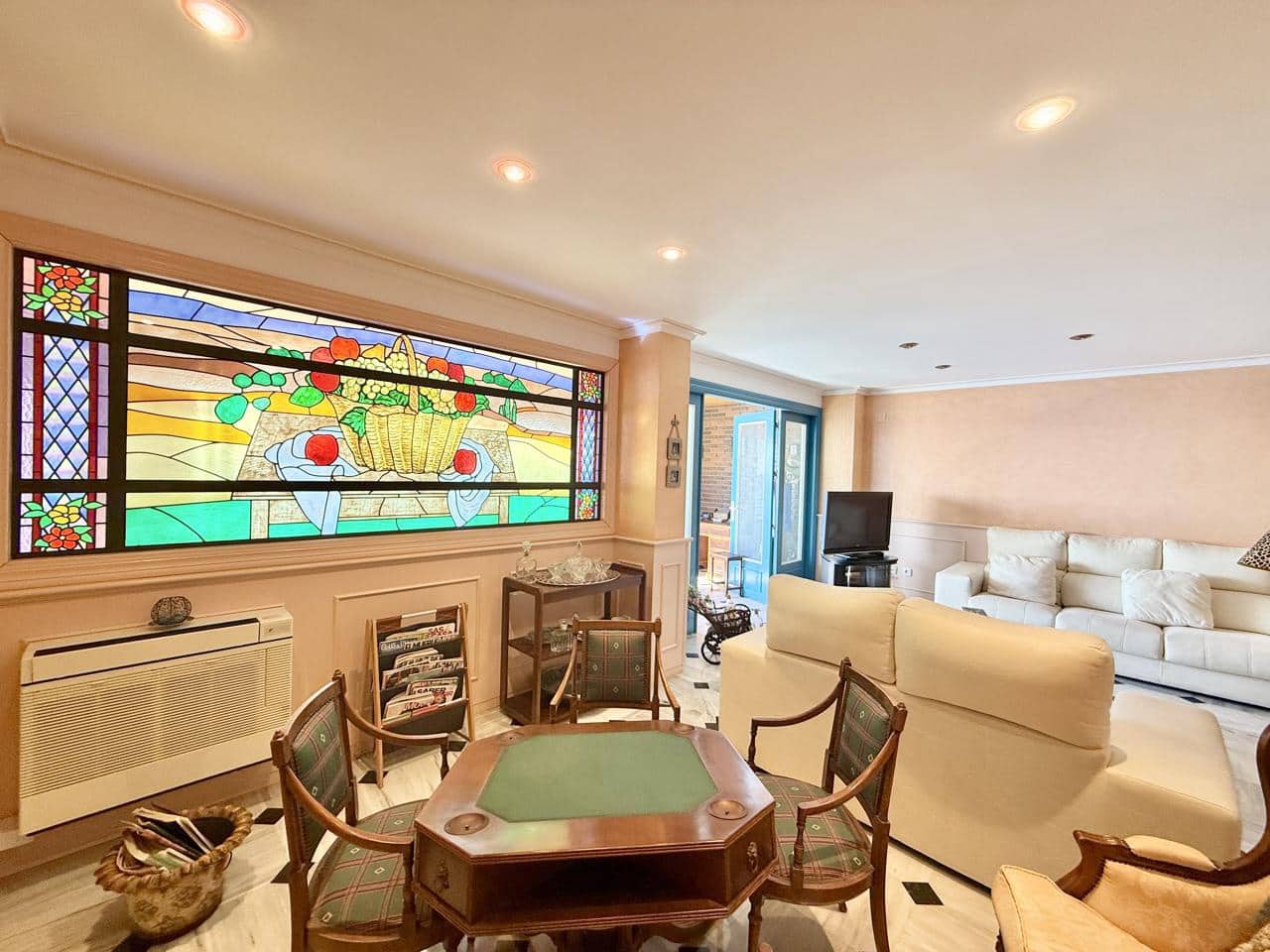 4 soveværelse Lejlighed til salg i Benidorm med swimmingpool garage - € 950.000 (Ref: 9399825)