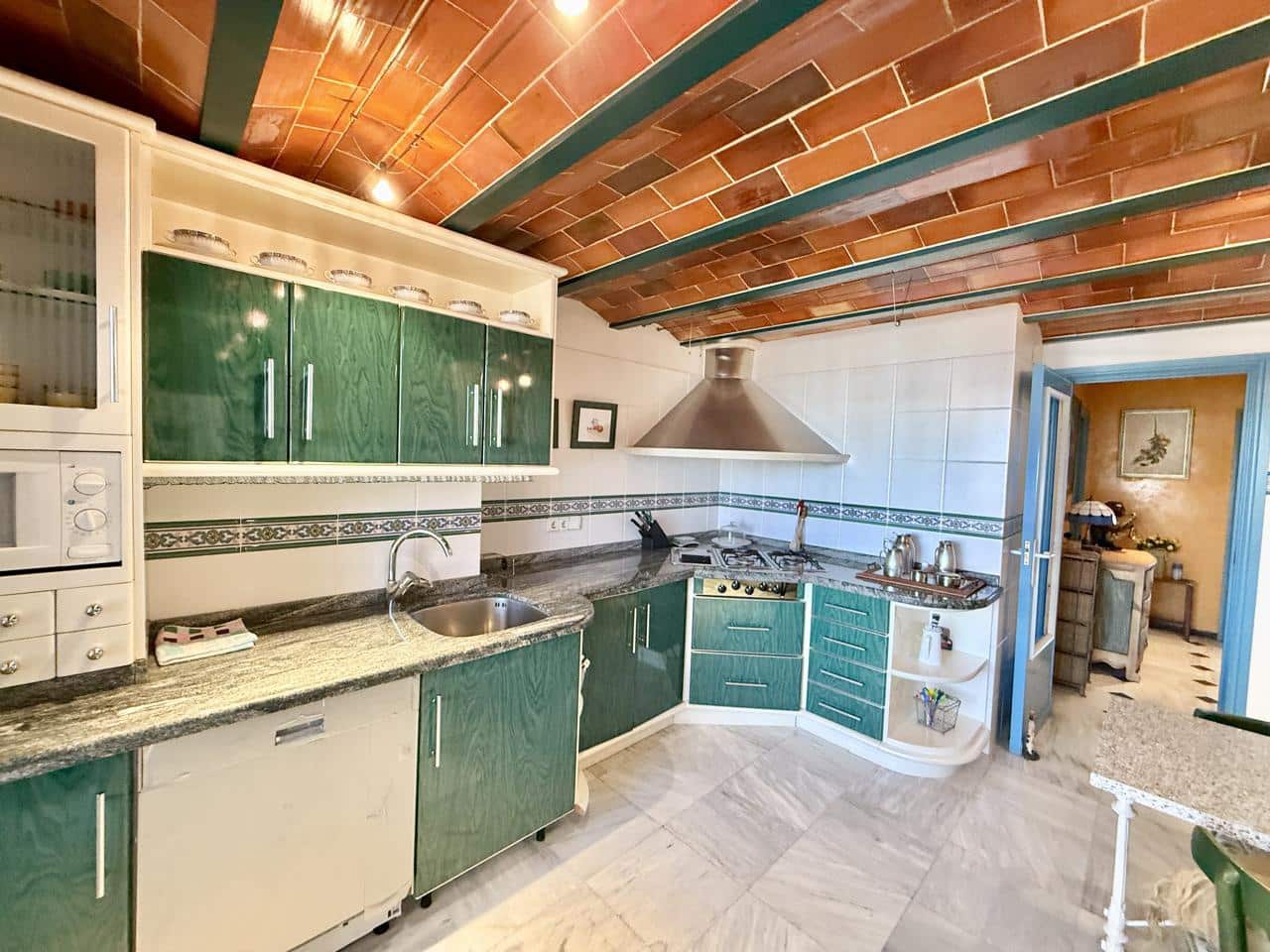 4 soveværelse Lejlighed til salg i Benidorm med swimmingpool garage - € 950.000 (Ref: 9399825)