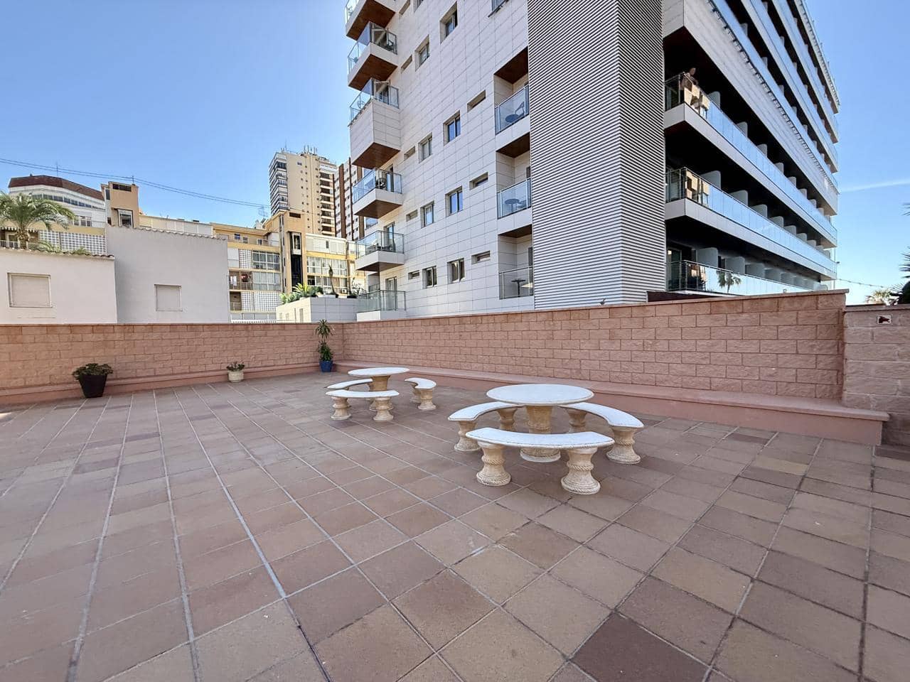 4 soveværelse Lejlighed til salg i Benidorm med swimmingpool garage - € 950.000 (Ref: 9399825)