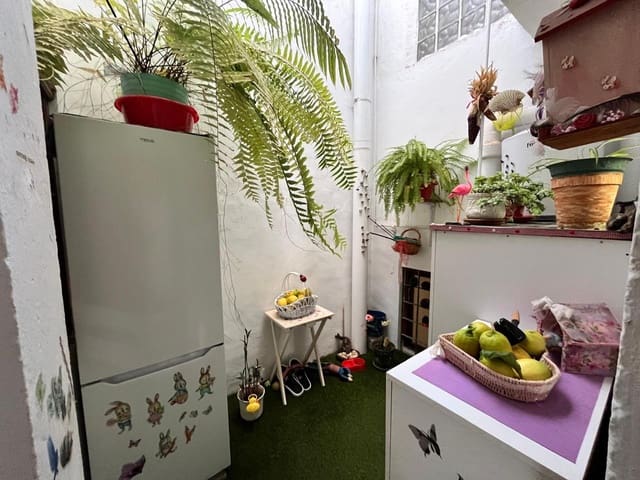 2 quarto Apartamento para venda em Levante, Benidorm - 189 000 € (Ref: 9449794)