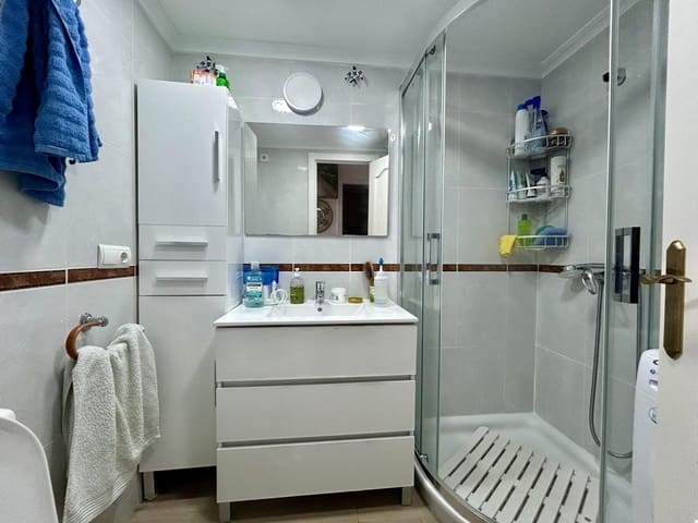 Piso de 1 habitación en Juzgados - Plaza de Toros, Benidorm en venta con garaje - 169.000 € (Ref: 9471582)