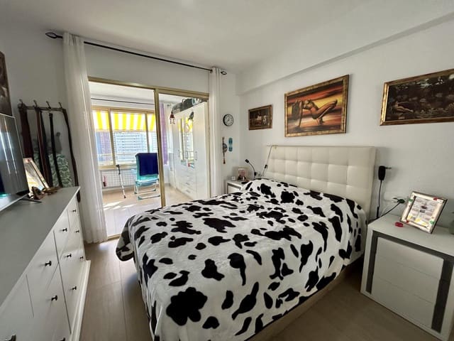 Piso de 1 habitación en Juzgados - Plaza de Toros, Benidorm en venta con garaje - 169.000 € (Ref: 9471582)