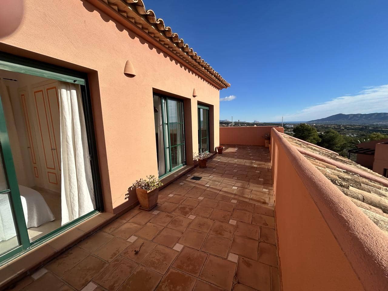 3 bedroom Flat for sale in Finestrat with pool garage - € 465,000 (Ref: 9503086)