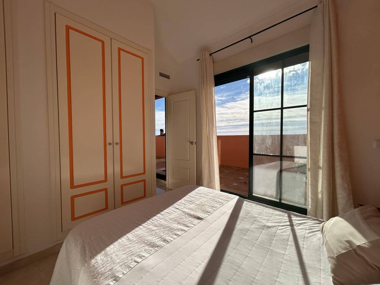 3 bedroom Flat for sale in Finestrat with pool garage - € 465,000 (Ref: 9503086)