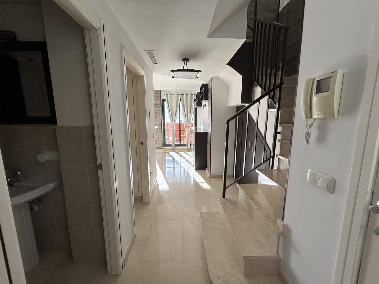 3 bedroom Flat for sale in Finestrat with pool garage - € 465,000 (Ref: 9503086)