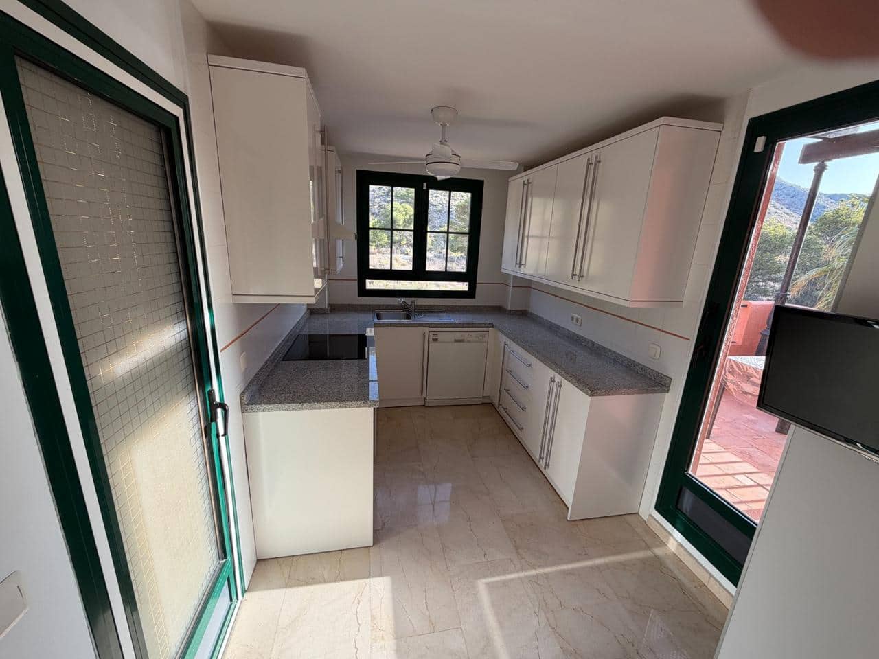 3 chambre Appartement à vendre à Finestrat avec piscine garage - 465 000 € (Ref: 9503086)