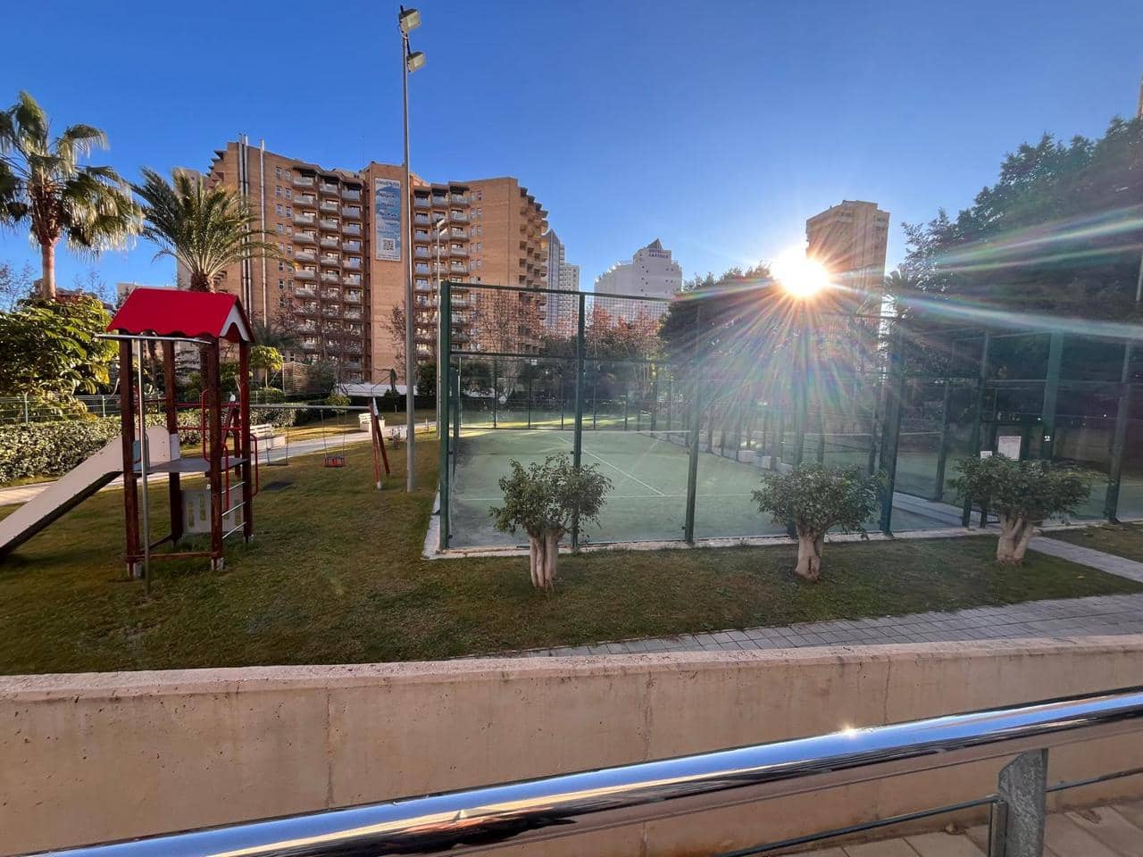 1 bedroom Flat for sale in Benidorm with pool garage - € 250,000 (Ref: 9506449)