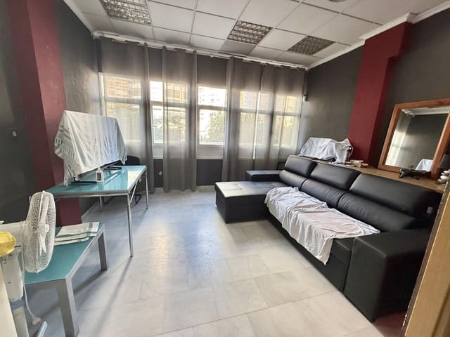 2 slaapkamer Bedrijf te koop in Levante, Benidorm - € 196.200 (Ref: 9510226)