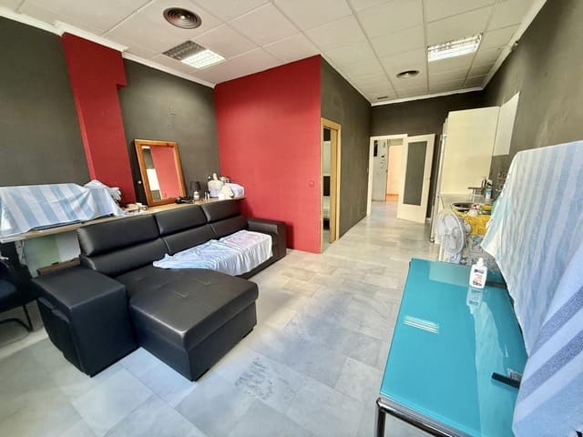 2 slaapkamer Bedrijf te koop in Levante, Benidorm - € 196.200 (Ref: 9510226)