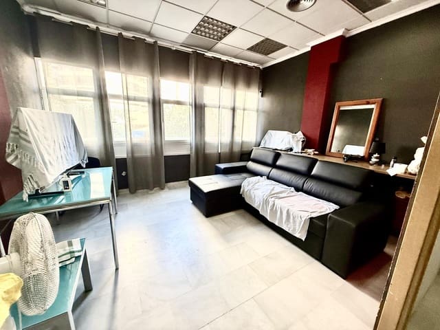 2 slaapkamer Bedrijf te koop in Levante, Benidorm - € 196.200 (Ref: 9510226)