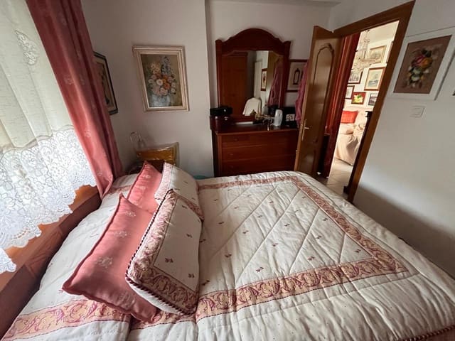 4 chambre Appartement à vendre à Levante, Benidorm - 315 000 € (Ref: 9534947)