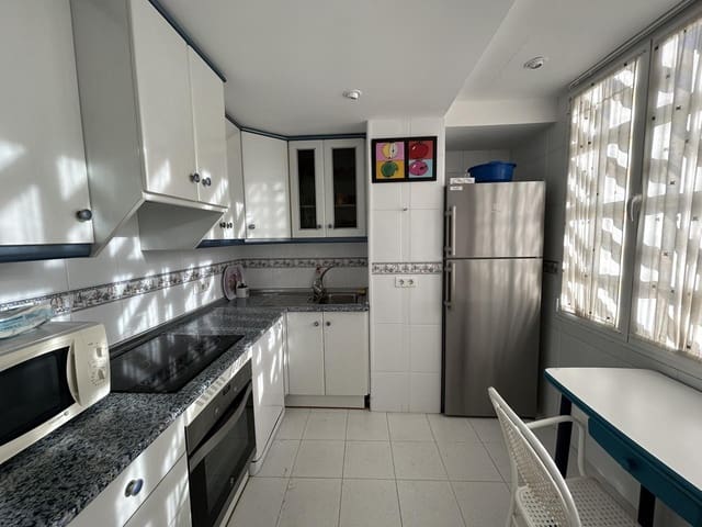 3 quarto Apartamento para venda em Levante, Benidorm com piscina garagem - 680 000 € (Ref: 9534948)