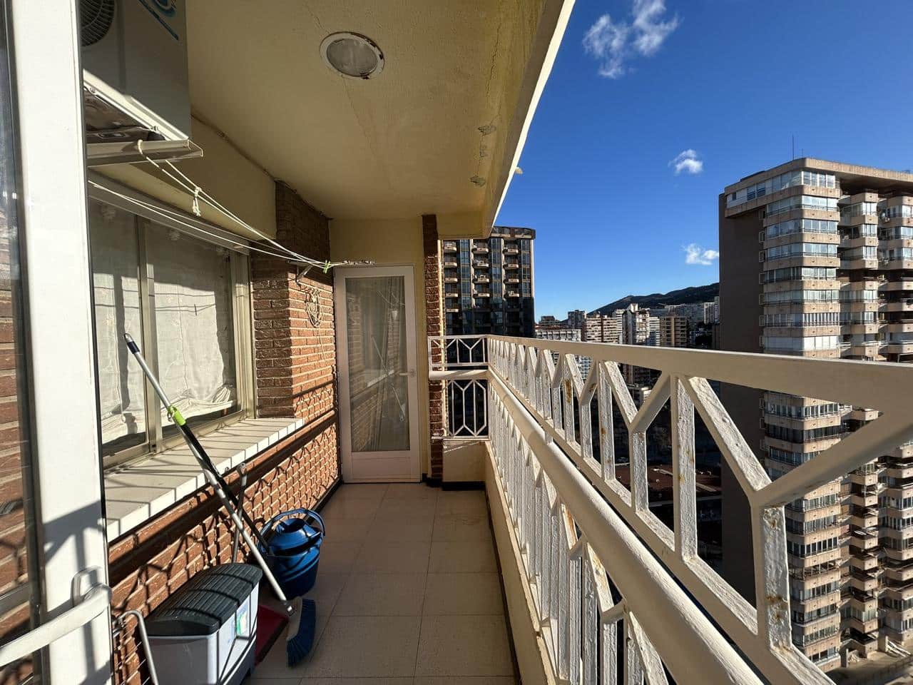 3 quarto Apartamento para venda em Benidorm com piscina garagem - 680 000 € (Ref: 9534948)