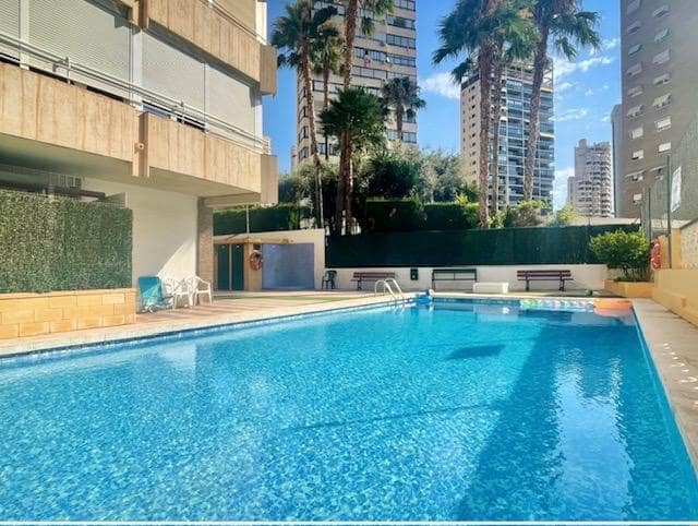1 sypialnia Mieszkanie na sprzedaż w Benidorm z basenem garażem - 259 000 € (Ref: 9542024)