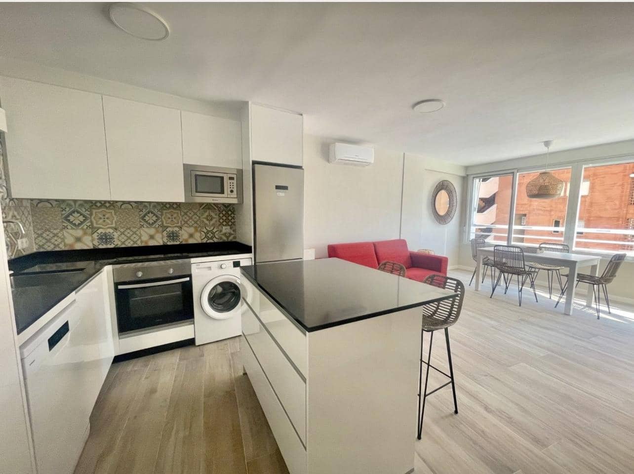 1 sypialnia Mieszkanie na sprzedaż w Benidorm z basenem garażem - 259 000 € (Ref: 9542024)