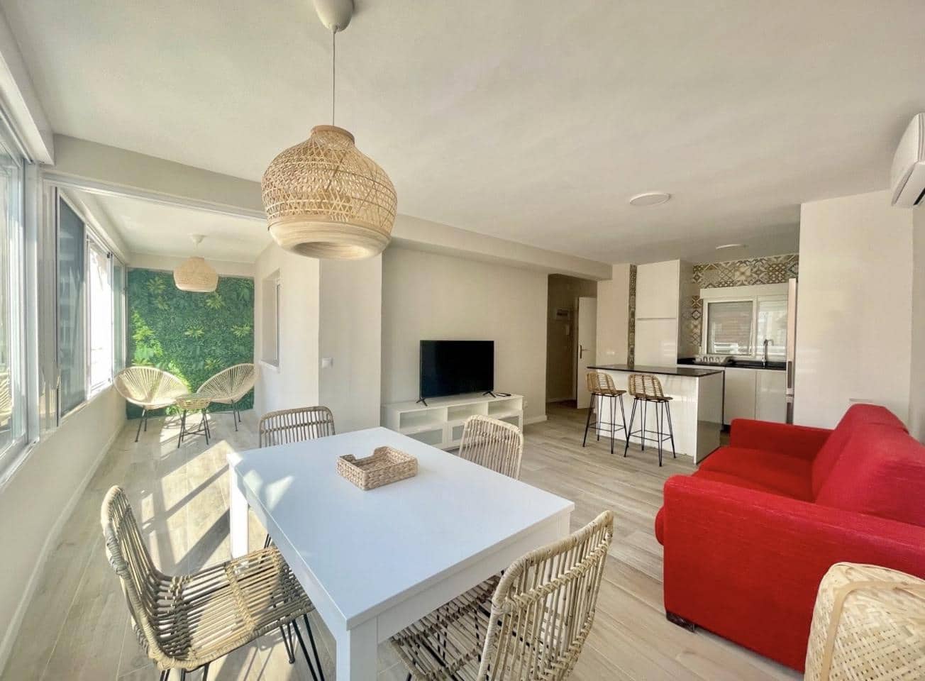 1 sypialnia Mieszkanie na sprzedaż w Benidorm z basenem garażem - 259 000 € (Ref: 9542024)