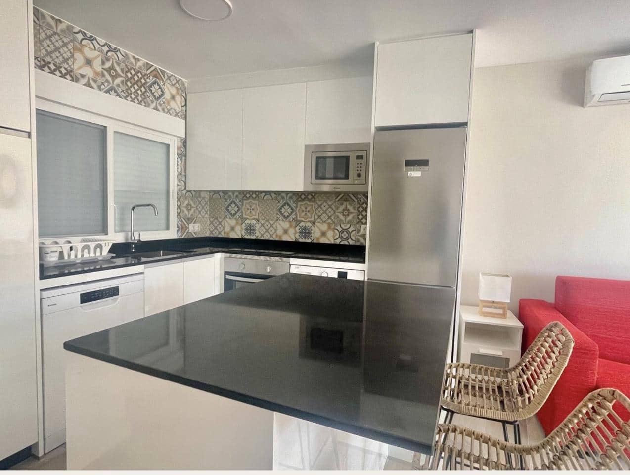 1 sypialnia Mieszkanie na sprzedaż w Benidorm z basenem garażem - 259 000 € (Ref: 9542024)