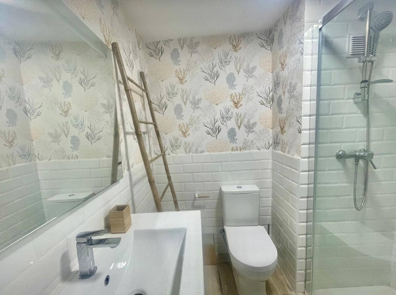 1 sypialnia Mieszkanie na sprzedaż w Benidorm z basenem garażem - 259 000 € (Ref: 9542024)