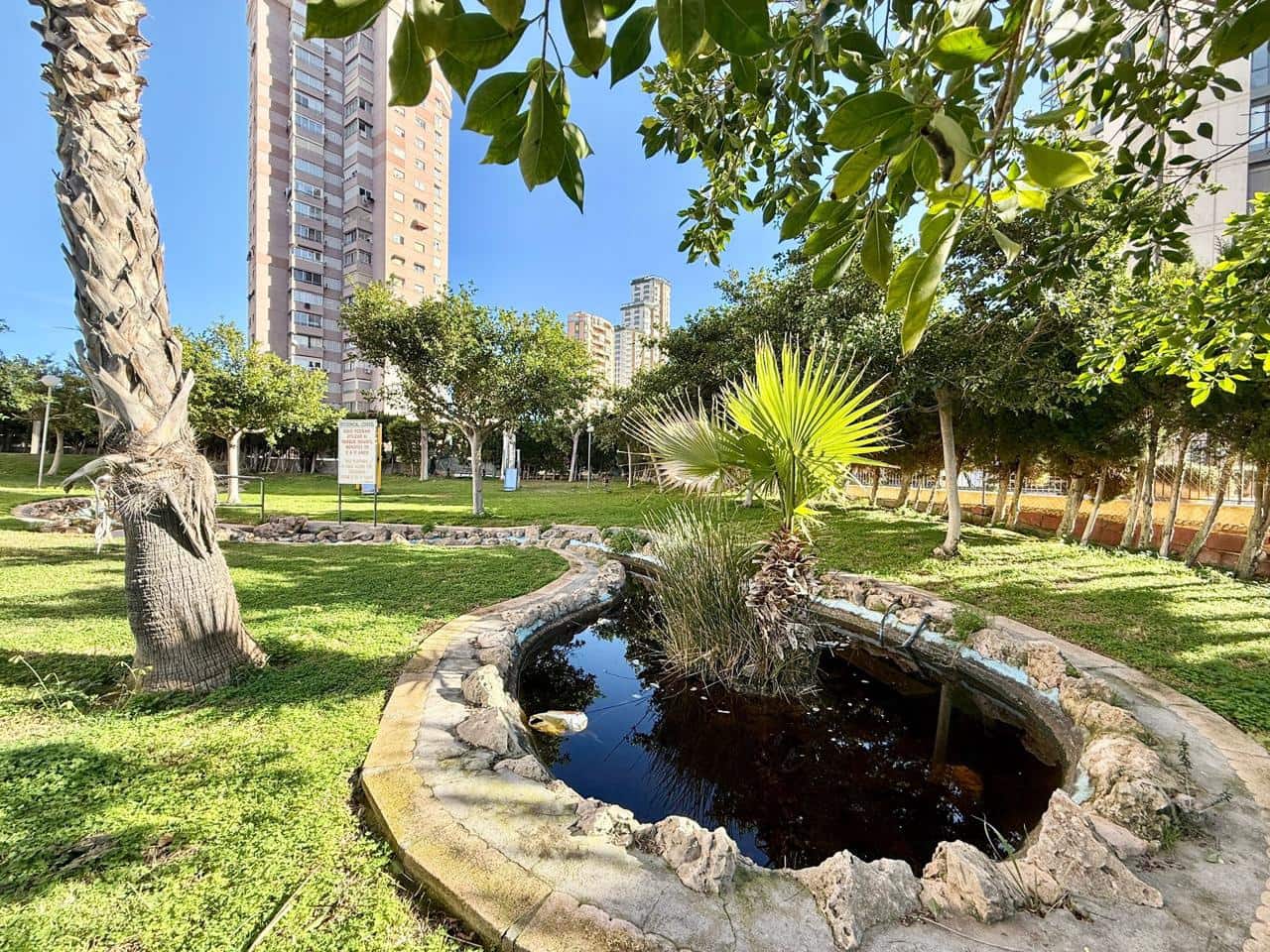 2 sypialnia Mieszkanie na sprzedaż w Benidorm z basenem garażem - 240 000 € (Ref: 9542300)