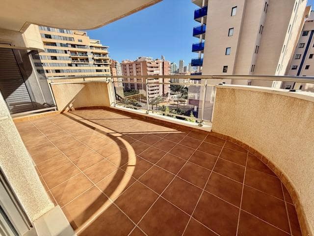 1 chambre Appartement à vendre à La Villajoyosa / Vila Joiosa avec piscine garage - 212 000 € (Ref: 9572142)