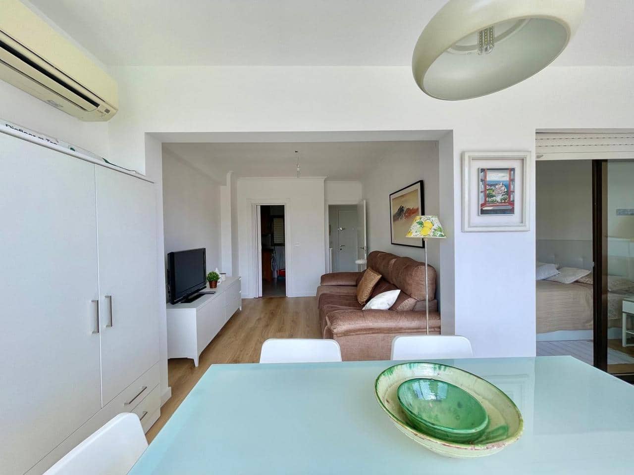 1 soveværelse Lejlighed til salg i Benidorm med swimmingpool - € 212.000 (Ref: 9609957)