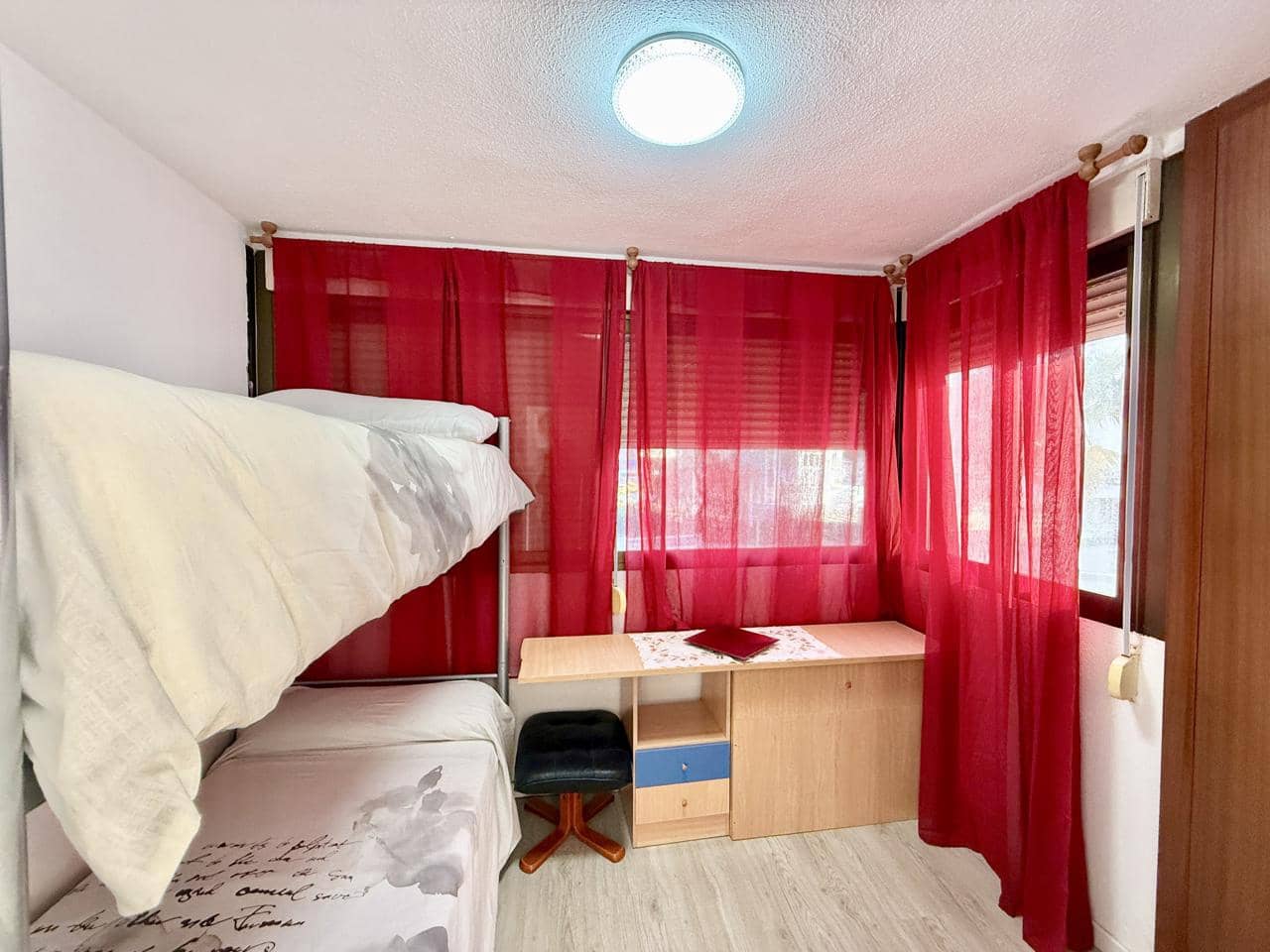 2 quarto Apartamento para venda em Benidorm com piscina garagem - 245 000 € (Ref: 9627991)