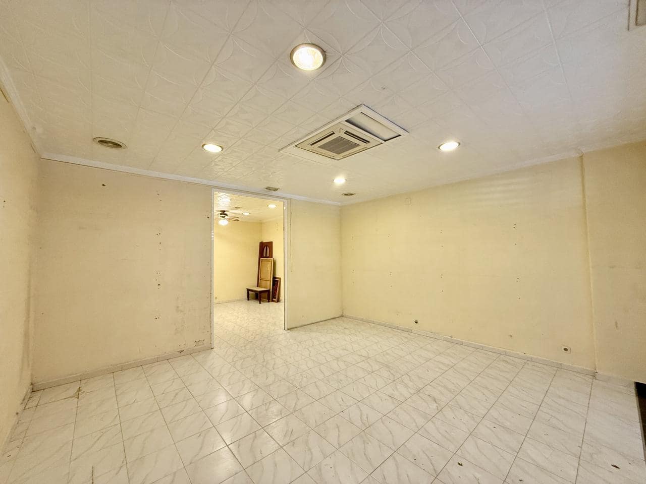 Negocio de 1 habitación en Benidorm en venta - 72.000 € (Ref: 9635099)