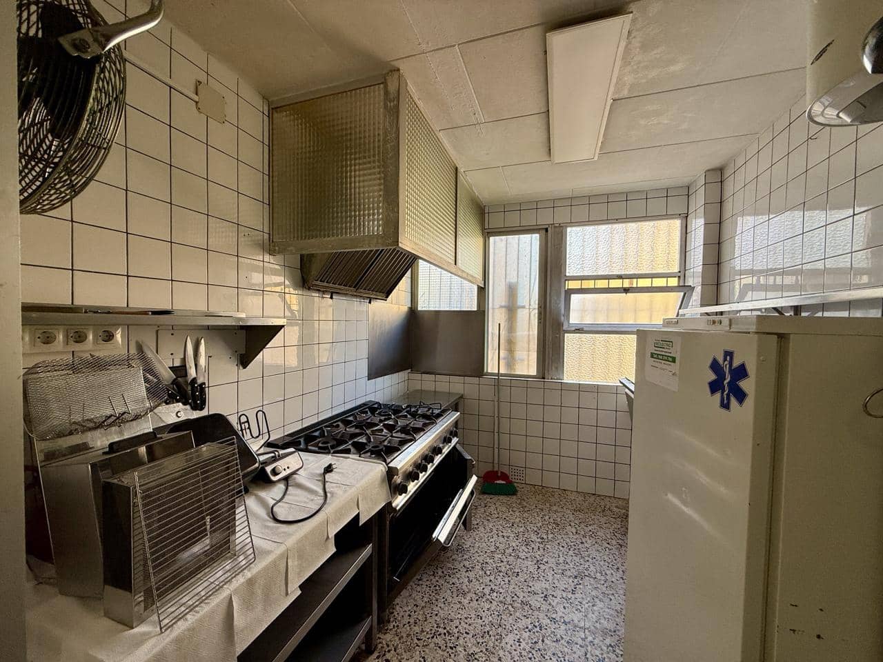 4 soveværelse Virksomhed til salg i Benidorm - € 160.000 (Ref: 9641034)