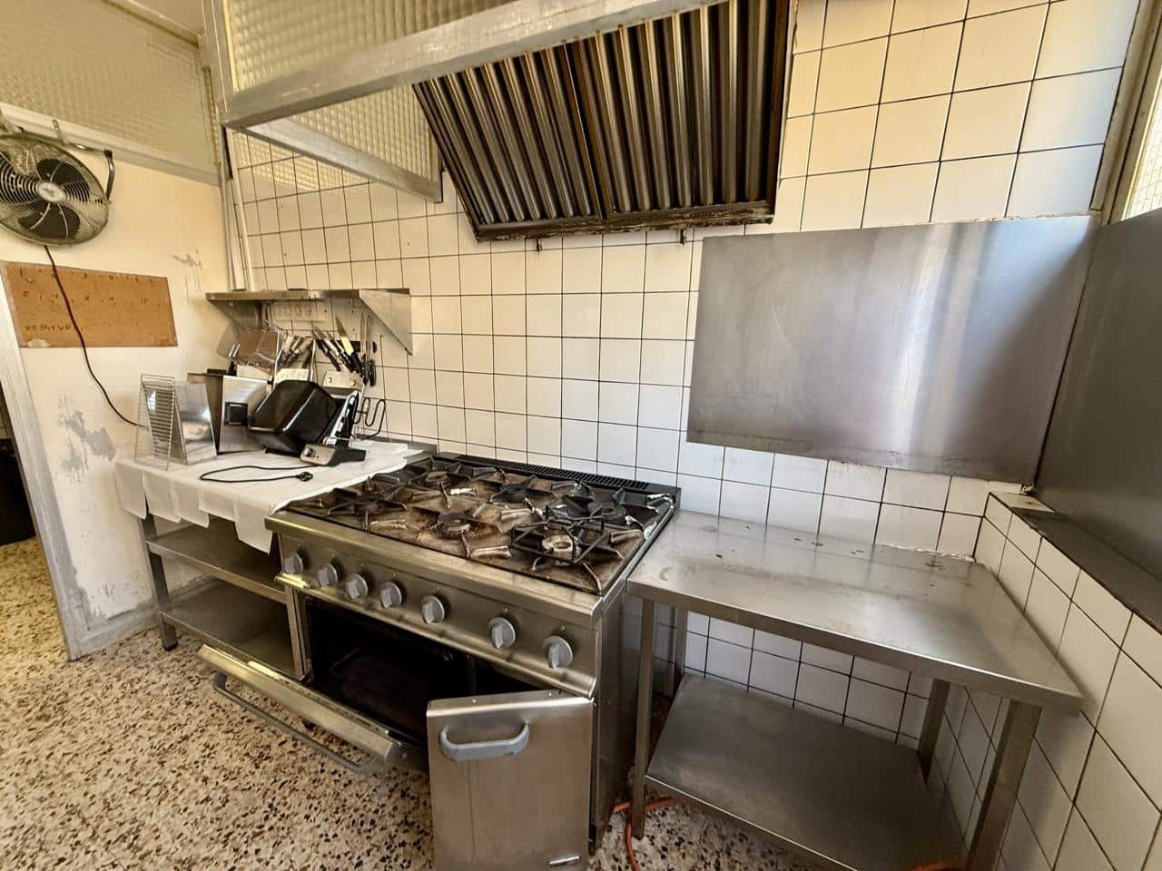 4 soveværelse Virksomhed til salg i Benidorm - € 160.000 (Ref: 9641034)