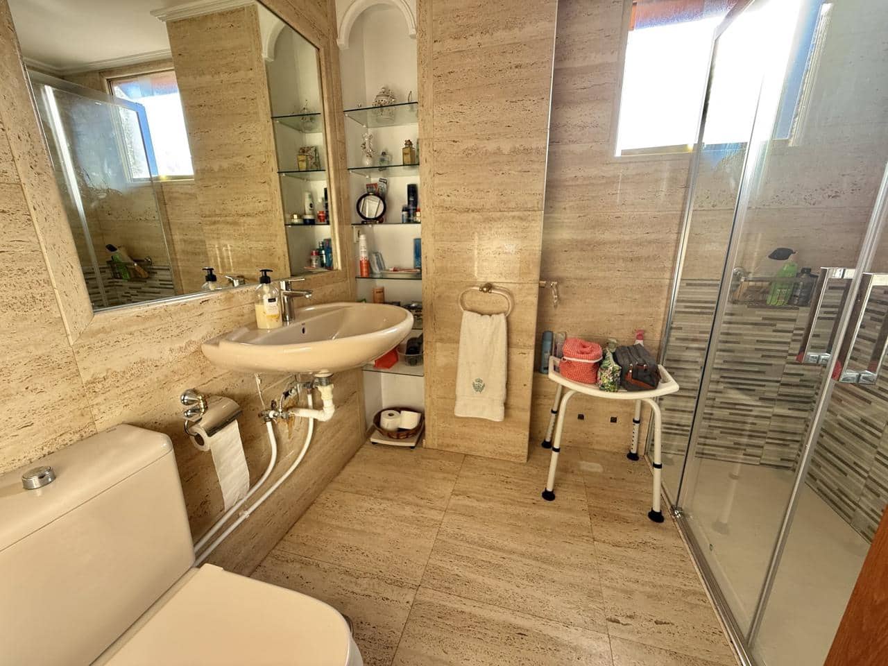 2 soveværelse Lejlighed til salg i Benidorm med swimmingpool garage - € 325.000 (Ref: 9687632)