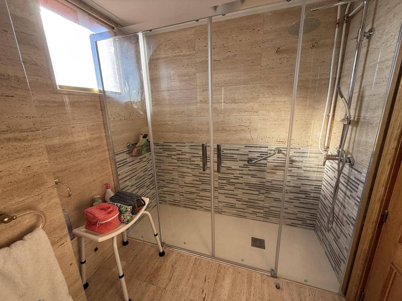 2 soveværelse Lejlighed til salg i Benidorm med swimmingpool garage - € 325.000 (Ref: 9687632)